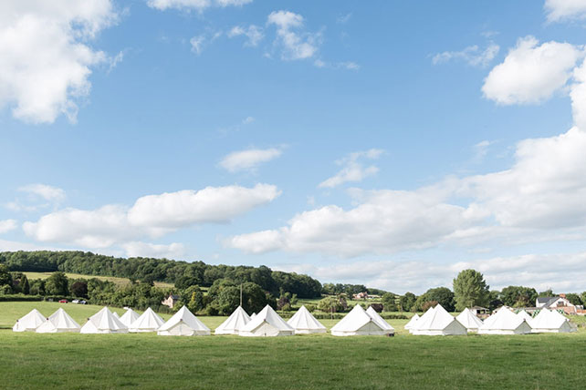 Рустикальная хиппи-свадьба, палатки