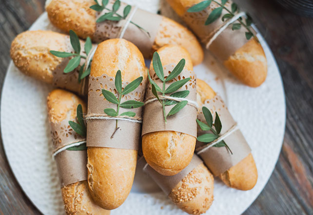 булочки на свадьбе, Трогательная рустикальная свадьба Насти и Паши