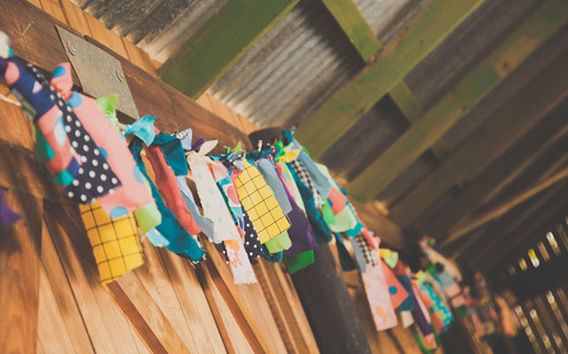 рустикальная свадьба с необычной фотосессией, букет невесты