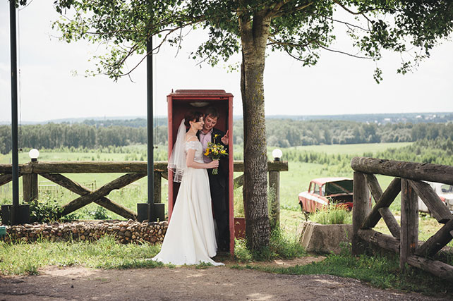 рустикальная свадьба на ранчо, фотосессия жениха и невесты