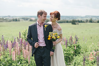 рустикальная свадьба на ранчо, фотосессия жениха и невесты