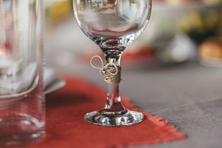 рустикальная свадьба на ранчо, декор свадьбы, бокалы