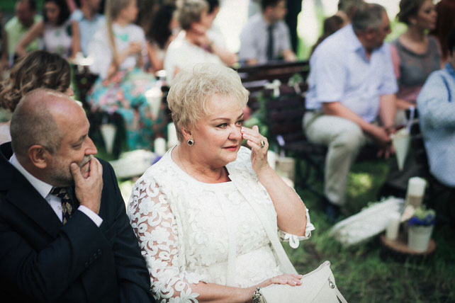 Рустикальная свадьба в пастельных тонах, гости на свадьбе