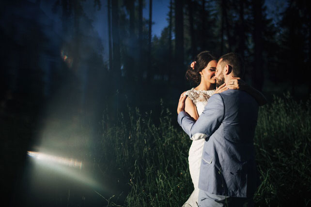 Рустикальная свадьба в пастельных тонах, фотосессия ночью