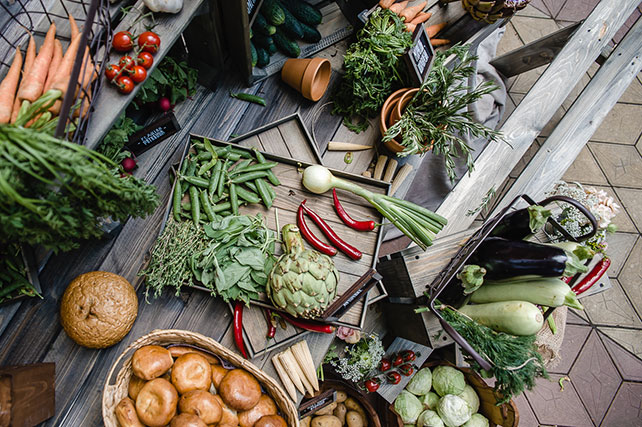 Большая славянская свадьба, Юлия и Йован, угощение для гостей