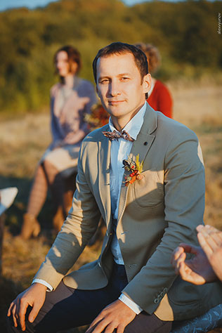 солнечная осенняя свадьба, гости на свадьбе