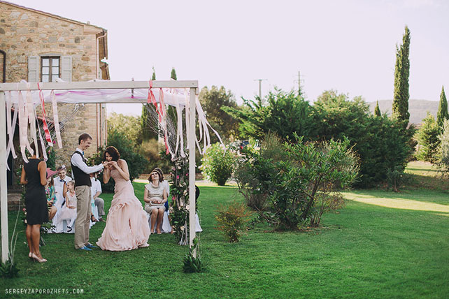 Солнечная свадьба в Тоскане, церемония бракосочетания