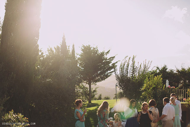 Солнечная свадьба в Тоскане, гости на свадьбе