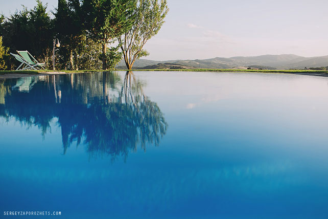Солнечная свадьба в Тоскане, бассейн