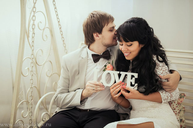 реальная свадьба, современная свадьба, фотосессия в кафе