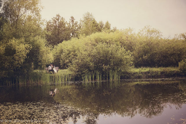 реальная свадьба, современная свадьба, водоём, фотосессия в ботаническом саду