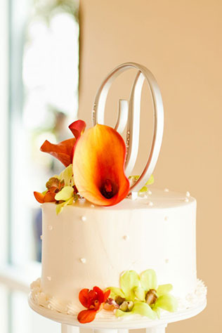 современная свадьба на пляже, торт