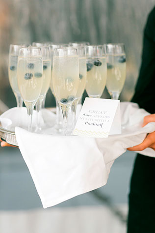 серо-желтая свадьба, церемония на крыше