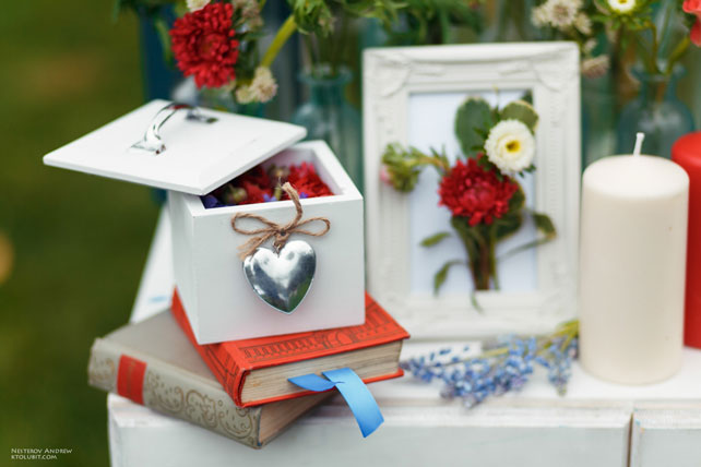 стильная свадьба в морской палитре, декор места церемонии