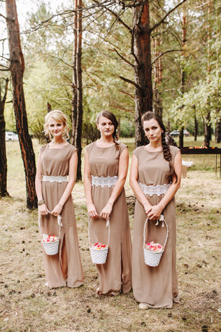 Стильная рустикальная свадьба, подружки невесты