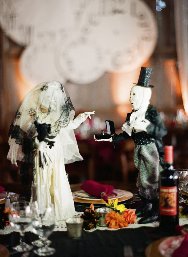 фигурки жениха и невесты