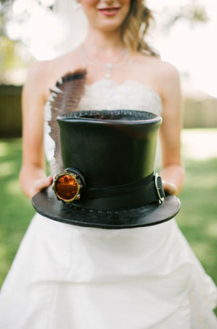 свадьба в стиле стимпанк, цилиндр жениха