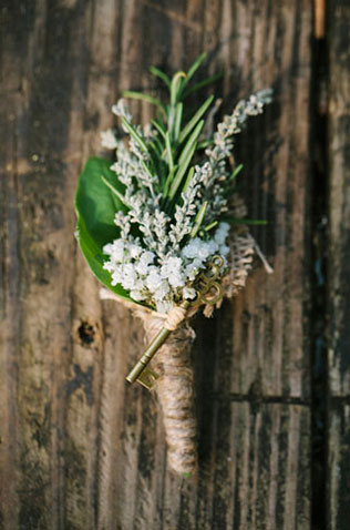 свадьба в стиле стимпанк, бутоньерка жениха