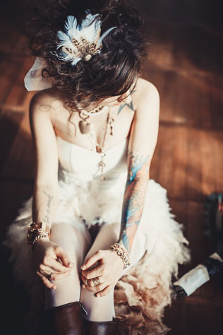 Свадьба в стиле стимпанк, прическа невесты