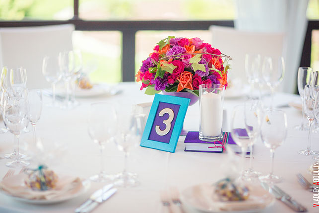 номера столов, Анна и Александр: свадьба в стиле настольной игры Диксит