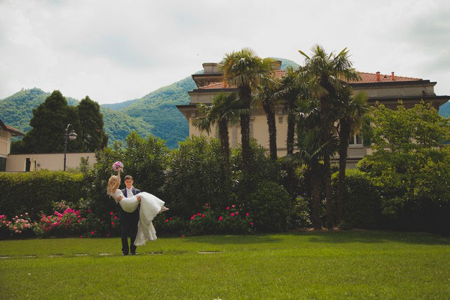Оксана и Павел: свадьба для двоих на озере Комо, фотосессия жениха и невесты