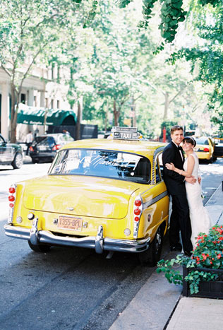 скромная свадьба для двоих в Нью-Йорке