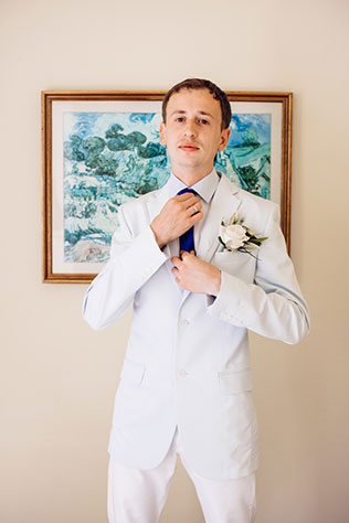 свадьба для двоих на Санторини, образ жениха