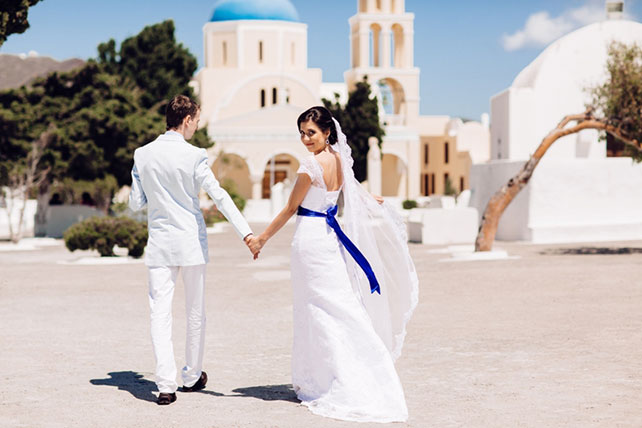 свадьба для двоих на Санторини, жених и невеста