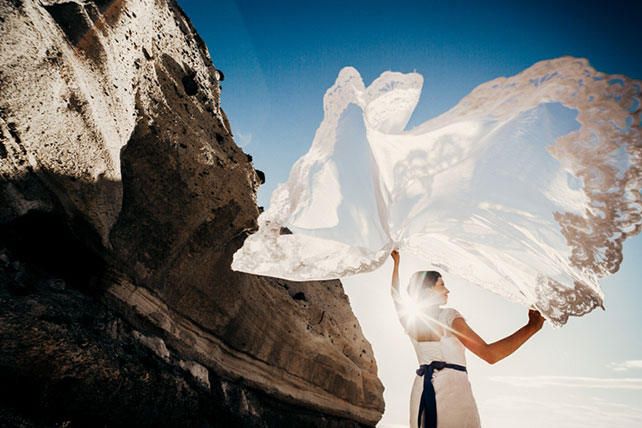 свадьба для двоих на Санторини, невеста