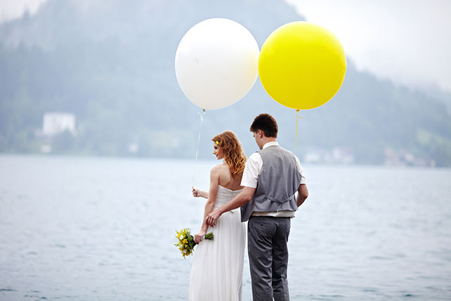 свадьба для двоих в Словении, фотосессия с воздушными шарами
