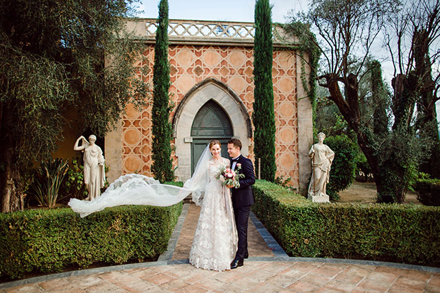 Свадьба на лазурном берегу Франции, фотосессия жениха и невесты 