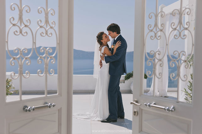 Свадьба на Санторини, жених и невеста