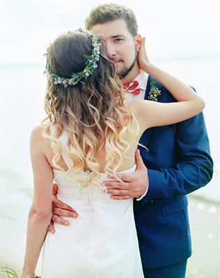 современная свадьба, жених и невеста