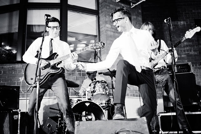 современная свадьба, группа на свадьбе