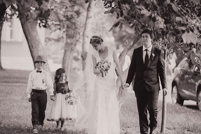 свадьба путешественников, фотосессия жениха и невесты