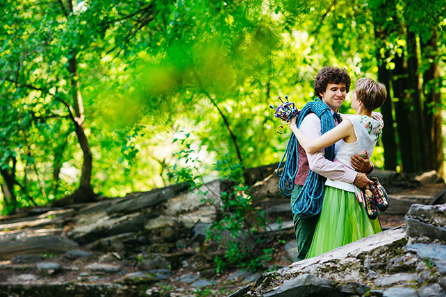 Свадьба с хаски, невеста и жених