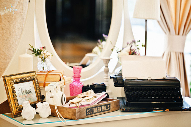 Свадьба «Путешествия», печатная машинка