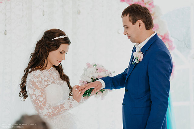 свадьба в нежных тонах, розовый и бирюзовый, церемония, жених и невеста