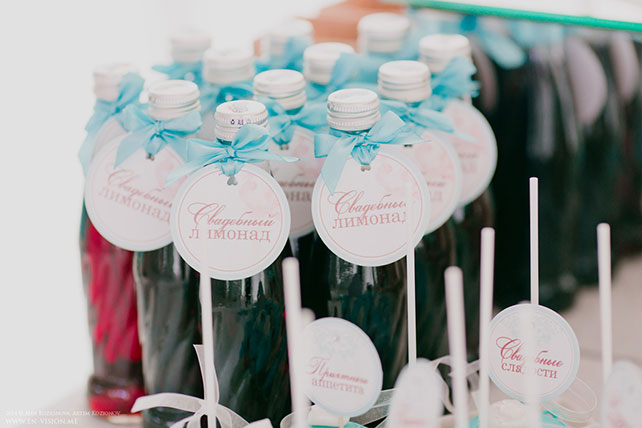 свадьба в нежных тонах, розовый и бирюзовый, сладкий стол, лимонад