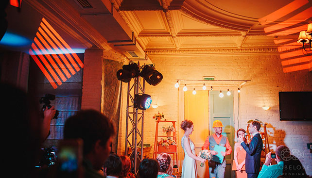 тематическая свадьба стройка, церемония