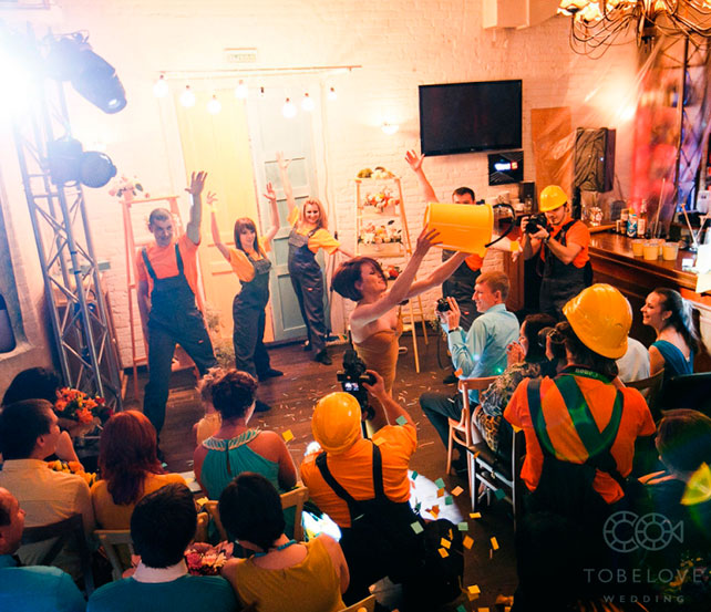 тематическая свадьба стройка, церемония