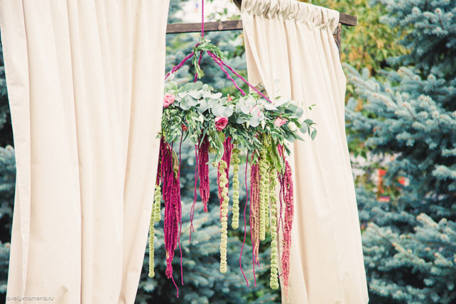 Свадьба в европейском стиле, украшение свадебной арки