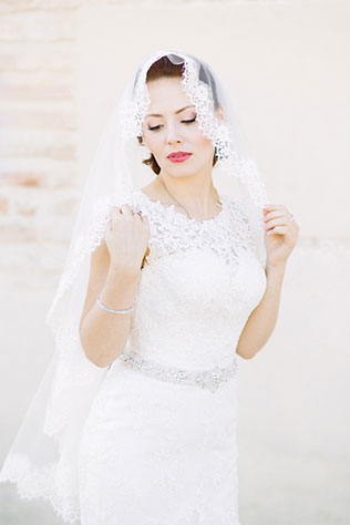 свадьба в испанском замке, образ невесты