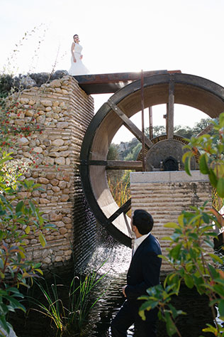 свадьба в испанском замке, жених и невеста