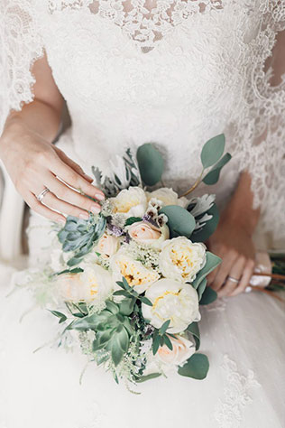 Свадьба Александра и Александры в итальянском стиле, букет невесты