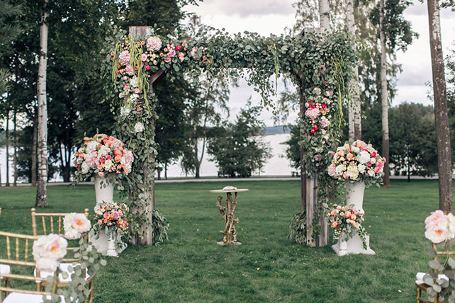 Свадьба Александра и Александры в итальянском стиле, свадебная арка