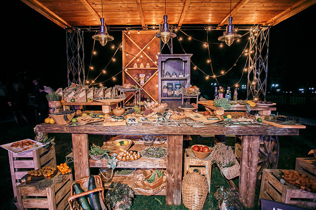 Свадьба Александра и Александры в итальянском стиле, стол закусок