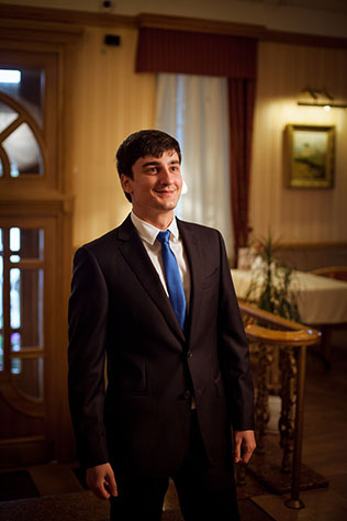 свадьба в пастельных тонах, образ жениха