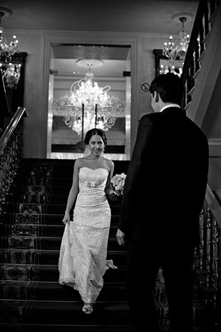 свадьба в пастельных тонах, встреча жениха и невесты