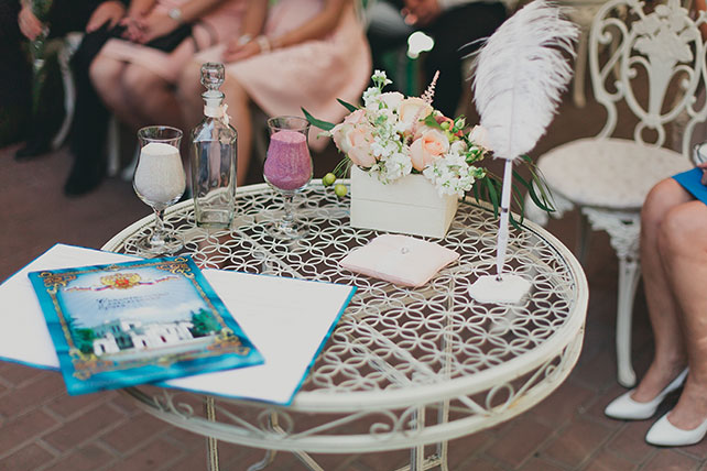 Персиковая свадьба в пастельных тонах, детали свадьбы - песочная церемония